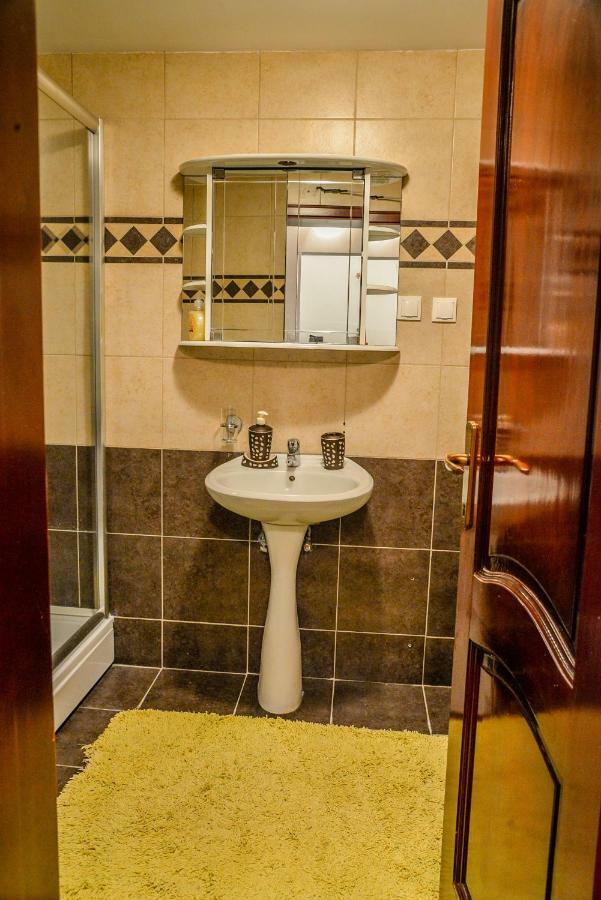 Tomas Apartments سكوبجي المظهر الخارجي الصورة