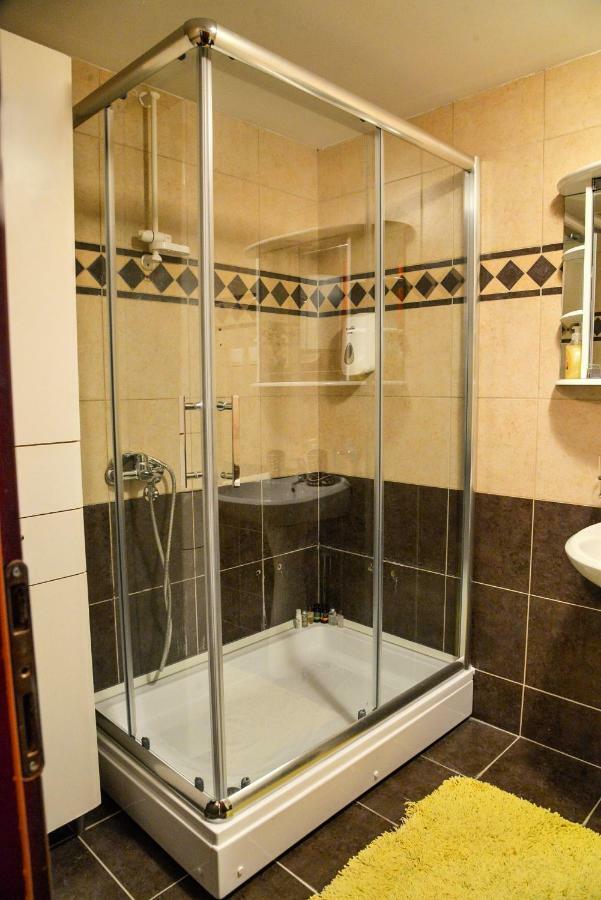 Tomas Apartments سكوبجي المظهر الخارجي الصورة