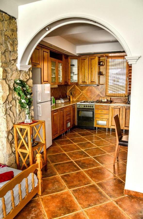 Tomas Apartments سكوبجي المظهر الخارجي الصورة