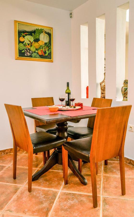 Tomas Apartments سكوبجي المظهر الخارجي الصورة
