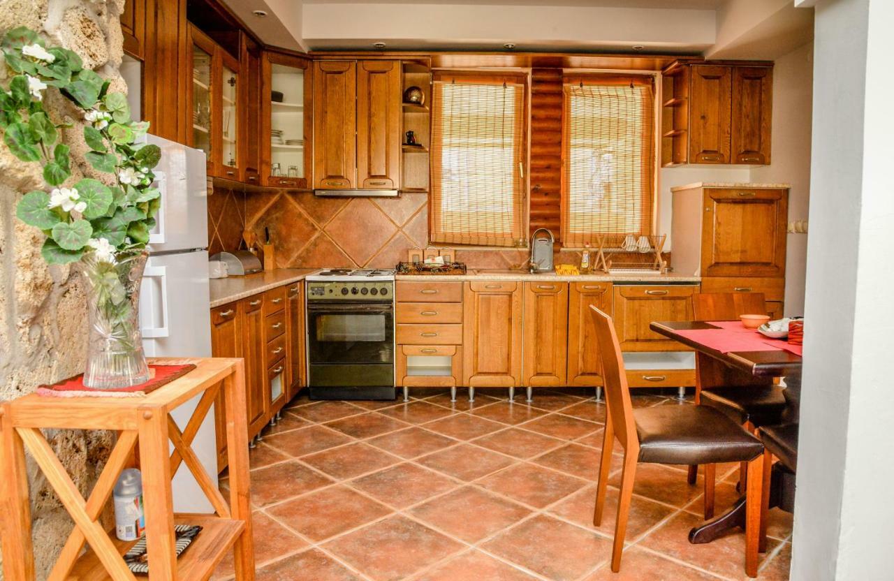 Tomas Apartments سكوبجي المظهر الخارجي الصورة